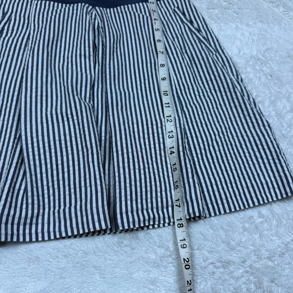 Banana Republic stylish mini